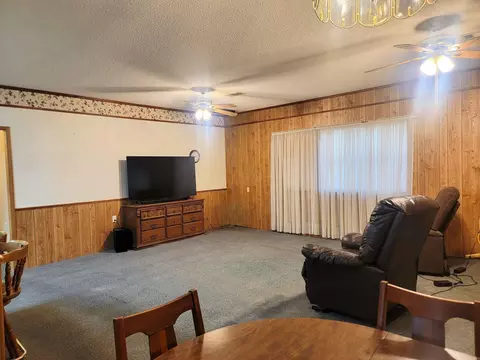 Living - 6901 Camden Cutoff, Pine Bluff, AR 71603 photo 2 of 2