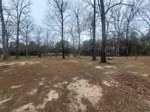 Exterior - 6901 Camden Cutoff, Pine Bluff, AR 71603 photo 3 of 4