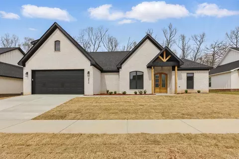 4830 Coronell Way, Bryant, AR 72022 photo 1