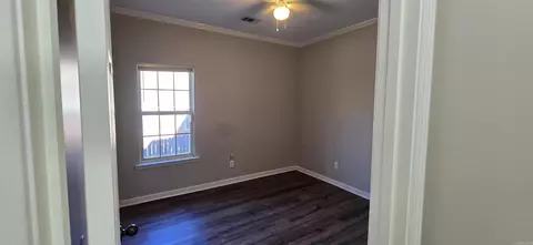 Bedroom - 1023 Skyline Dr, Alexander, AR 72002 photo 1 of 2