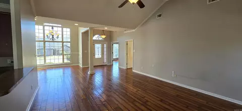Living - 1023 Skyline Dr, Alexander, AR 72002 photo 4 of 4