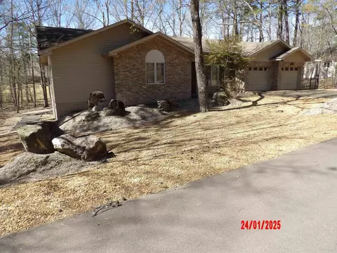 87 Lindura Way, Hot Springs Village, AR 71909