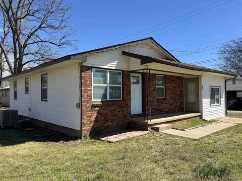 Exterior - 202 E Main St, Corning, AR 72422 photo 6 of 7
