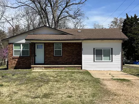 Exterior - 202 E Main St, Corning, AR 72422 photo 2 of 7