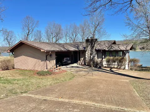 1104 Pearl Dr, Horseshoe Bend, AR 72512