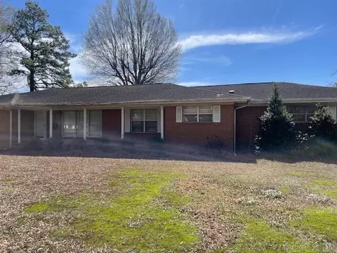 505 W Cleveland St, Hazen, AR 72064