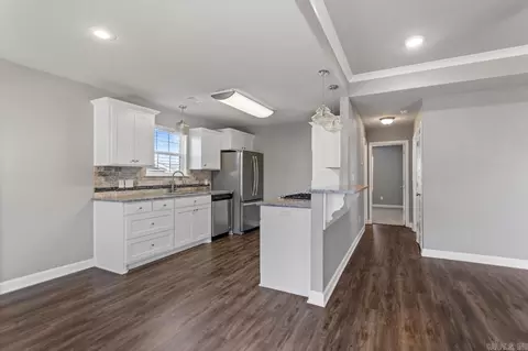 403 Carriage Dr, Benton, AR 72015 photo 9