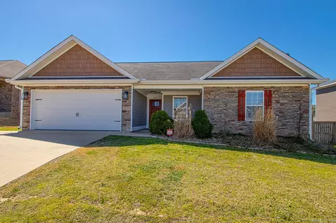 403 Carriage Dr, Benton, AR 72015 photo 2