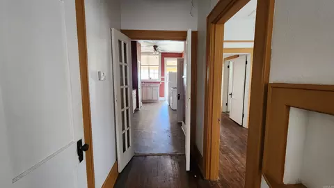 Entry Way - 812-814 W 5th Ave, Pine Bluff, AR 71601 photo 2 of 2