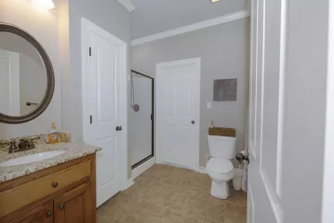 Bath - 11039 Stonehill Dr, Alexander, AR 72002 photo 3 of 4