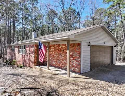 11 Carinena Ln, Hot Springs Village, AR 71909