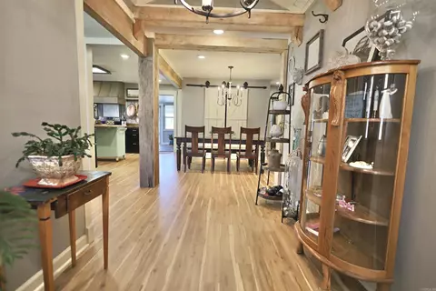 Entry Way - 9808 Crossroads, Benton, AR 72019 photo 1 of 4