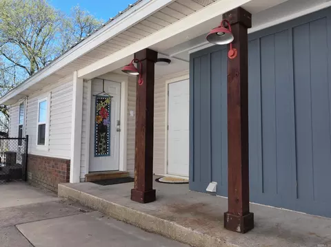 Exterior - 9808 Crossroads, Benton, AR 72019 photo 7 of 15