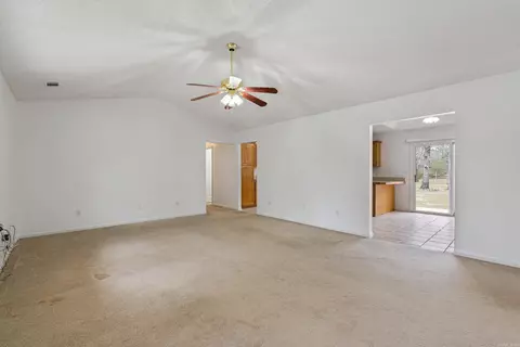 Living - 474 Jo Lynn, Bauxite, AR 72011 photo 5 of 5
