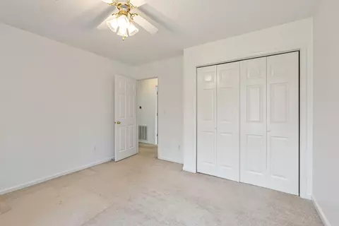 Bedroom - 474 Jo Lynn, Bauxite, AR 72011 photo 2 of 6