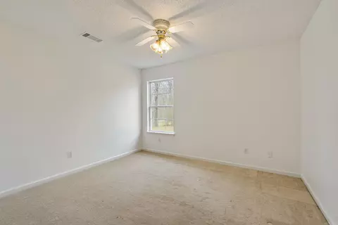 Bedroom - 474 Jo Lynn, Bauxite, AR 72011 photo 1 of 6