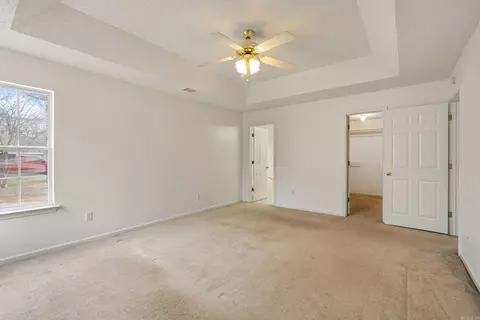 Bedroom - 474 Jo Lynn, Bauxite, AR 72011 photo 6 of 6