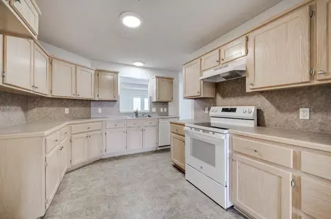 323 Lamplighter Dr, Haskell, AR 72015 photo 8