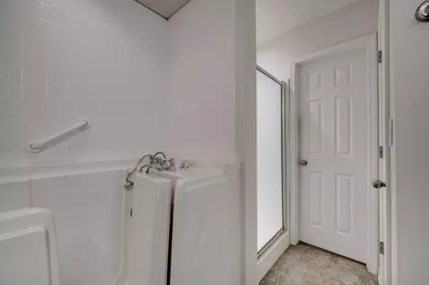 323 Lamplighter Dr, Haskell, AR 72015 photo 21