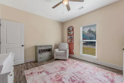 Bedroom - 11 Canten Cv, Greenbrier, AR 72058 photo 3 of 10