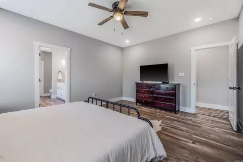 Bedroom - 11 Canten Cv, Greenbrier, AR 72058 photo 10 of 10