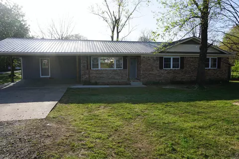 501 Forbes Dr, Bald Knob, AR 72010