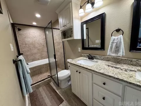 Bath - 345 Bobwhite Cir, Lonoke, AR 72086 photo 1 of 4