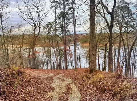 208 Avonshire Ter, Hot Springs, AR 71913
