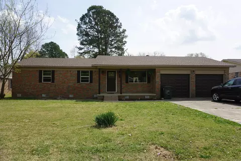 9 Baker Dr, Searcy, AR 72143