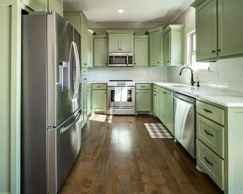 Kitchen - 1120 Aberdour Dr, Cabot, AR 72023 photo 1 of 3