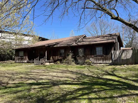 204 S 3rd St, Glenwood, AR 71943