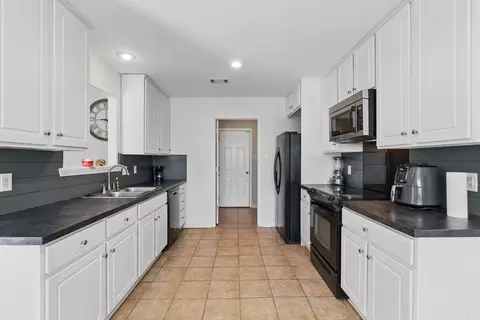 3988 Mountain Crest Cir, Alexander, AR 72002 photo 6