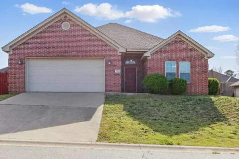 3988 Mountain Crest Cir, Alexander, AR 72002 photo 1