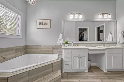 Bath - 6064 Lodestone Dr, Alexander, AR 72002 photo 2 of 7