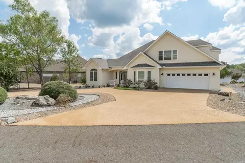 20 Linares Lane Ln, Hot Springs Village, AR 71909