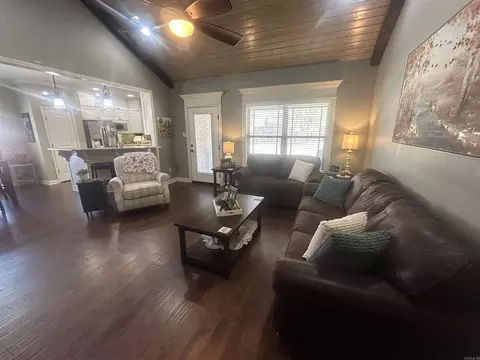 Living - 109 Cedar Fence Dr, Beebe, AR 72012 photo 2 of 2