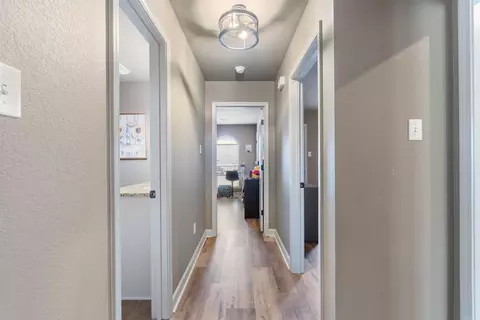 Entry Way - 168 Creekside Dr, Austin, AR 72007 photo 4 of 6