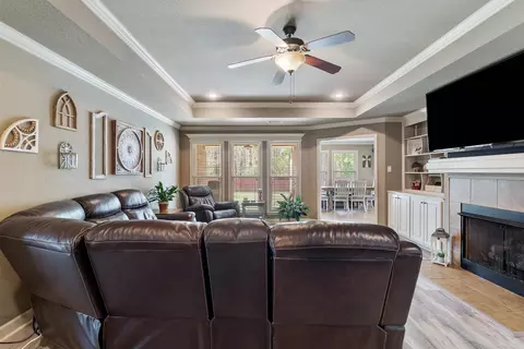 Entry Way - 168 Creekside Dr, Austin, AR 72007 photo 2 of 6