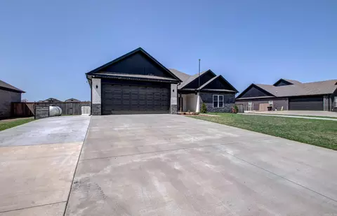 360 Mayberry Dr, Cabot, AR 72023 photo 2