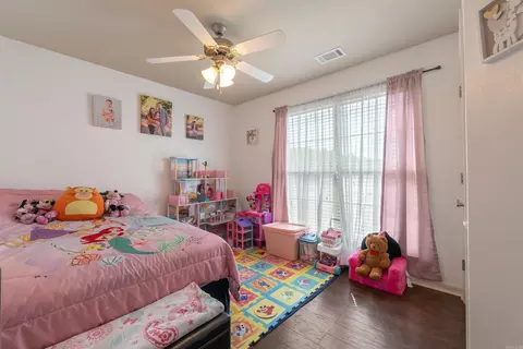 Bedroom - 10 Sugar Cv, Ward, AR 72176 photo 4 of 7