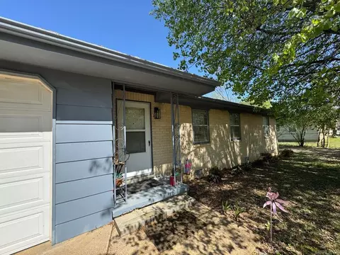 Exterior - 16 Diane Ave, Ash Flat, AR 72513 photo 3 of 20