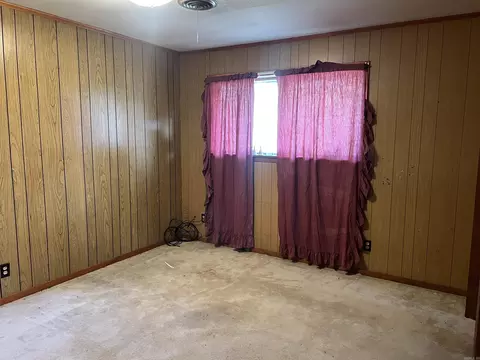 Bedroom - 2808 Camden Rd, Pine Bluff, AR 71603 photo 2 of 4