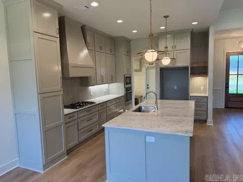 2348 Pleasant Cv, Conway, AR 72034 photo 5