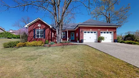 2850 Marion Anderson Rd, Hot Springs, AR 71913
