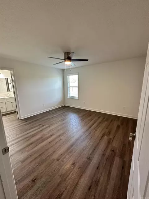 Bedroom - 114 Greg Sneed Dr, Quitman, AR 72131 photo 2 of 4