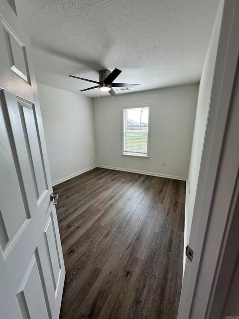 Bedroom - 114 Greg Sneed Dr, Quitman, AR 72131 photo 3 of 4