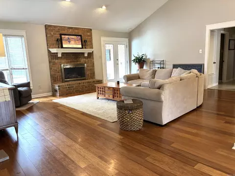 Other - 1065 Cambridge Ct, Benton, AR 72019 photo 1 of 8