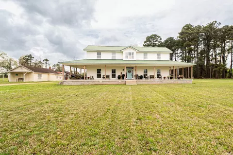 712 Us Highway 63, Warren, AR 71671