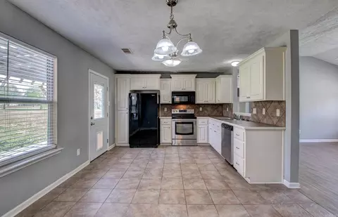 133 Jb Dr, Lonoke, AR 72086 photo 11