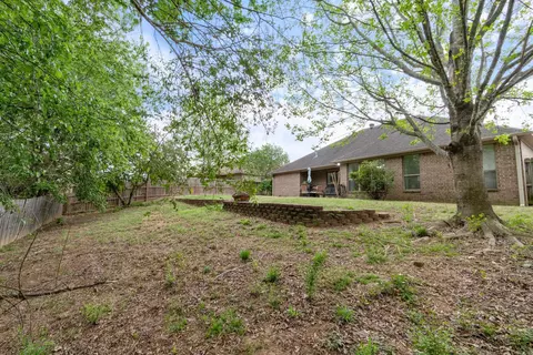 Exterior - 3630 Heidi Ct, Conway, AR 72034 photo 3 of 4